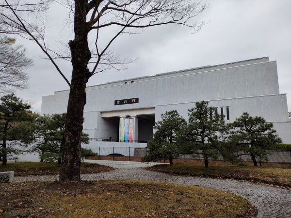 大石寺の桜　宝物殿　無料駐車場　一般でも見学できる？