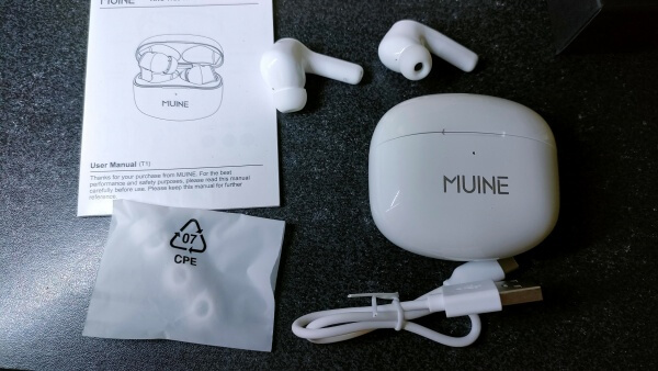 MUINEのワイヤレスイヤホンT1の付属品は？